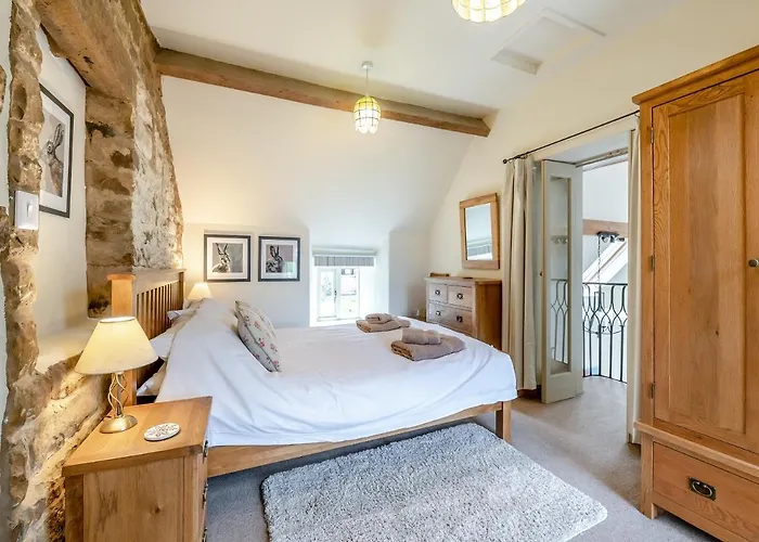 Hotel The Long Barn *